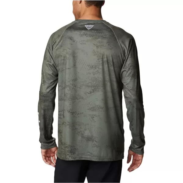 Columbia Mens Terminal Tackle Long Sleeve Shirt Wicking MaterialCypress Pfg Camo