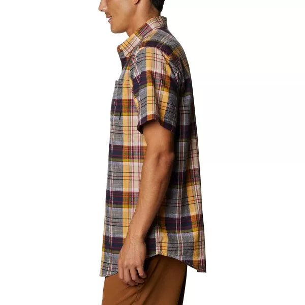 Columbia Mens Under Exposure Yarn Dye Short Sleeve ShirtBright Gold Madras