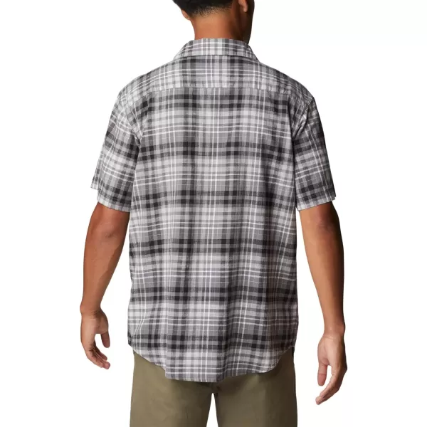 Columbia Mens Under Exposure Yarn Dye Short Sleeve ShirtCity Grey Madras Gingham