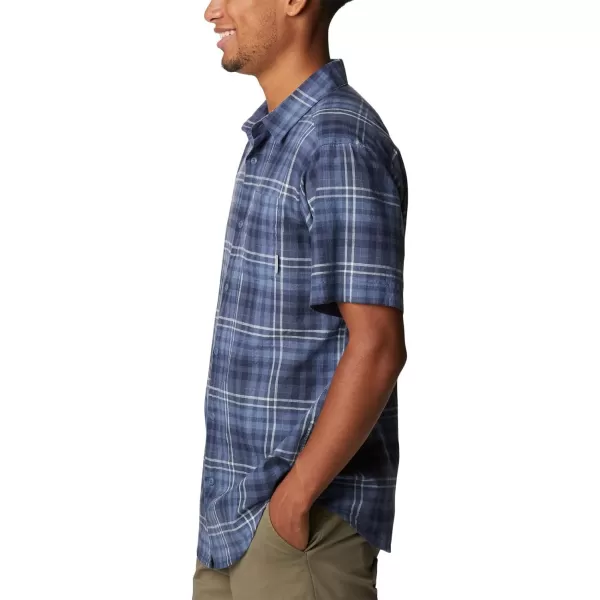 Columbia Mens Under Exposure Yarn Dye Short Sleeve ShirtDark Mountain Madras Gingham