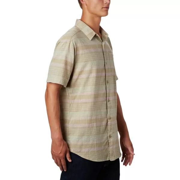 Columbia Mens Under Exposure Yarn Dye Short Sleeve ShirtPixel Stripe