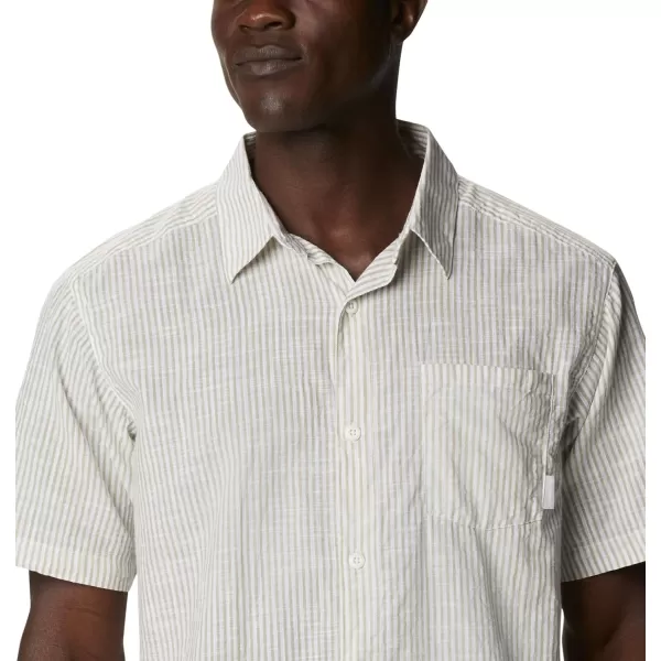 Columbia Mens Under Exposure Yarn Dye Short Sleeve ShirtSavory Oxford Stripe