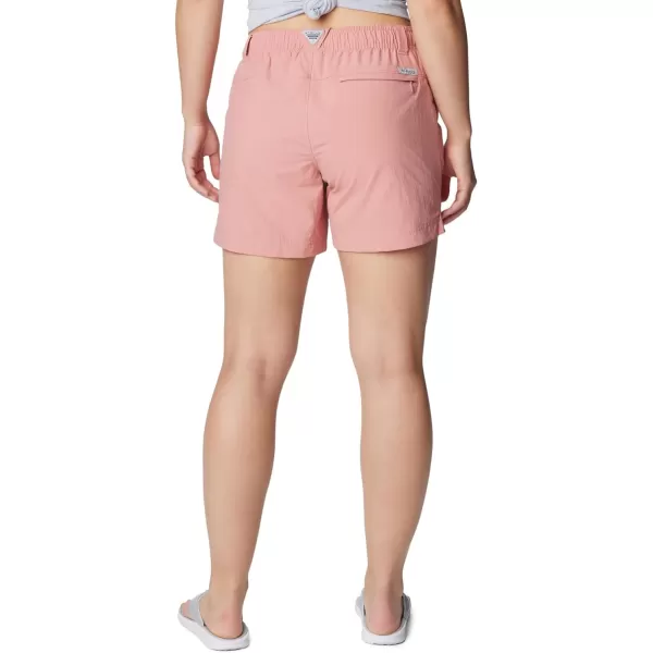 Columbia Womens Backcast Water ShortSandalwood Pink