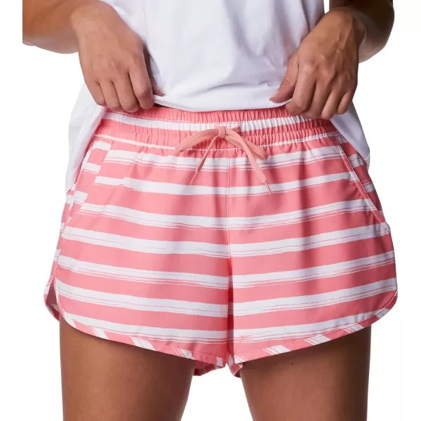 Columbia Womens Bogata Bay Stretch Printed ShortCoral Reef Brush Stripe