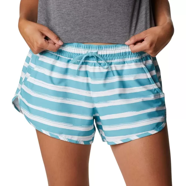 Columbia Womens Bogata Bay Stretch Printed ShortSea Wave Brush Stripe