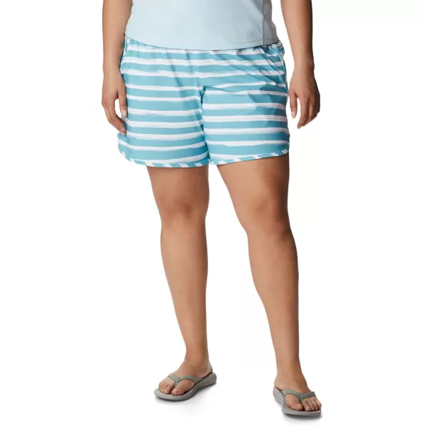 Columbia Womens Bogata Bay Stretch Printed ShortSea Wave Brush Stripe