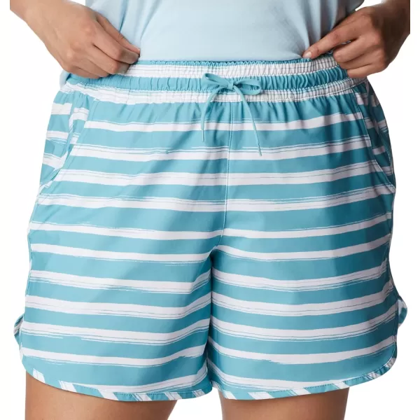 Columbia Womens Bogata Bay Stretch Printed ShortSea Wave Brush Stripe