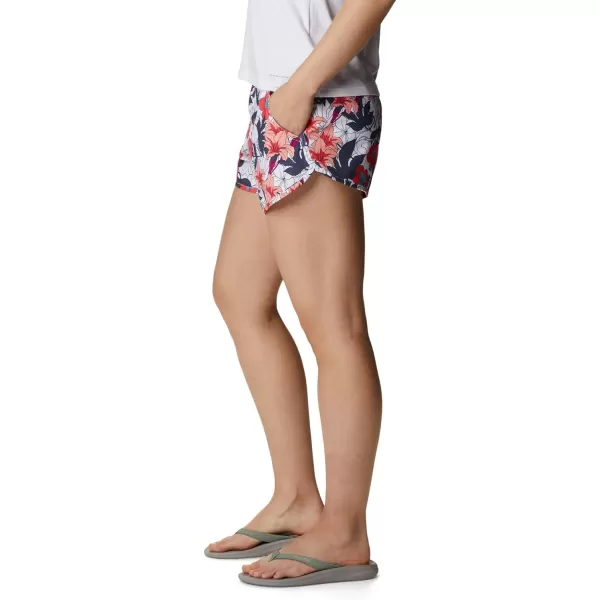 Columbia Womens Bogata Bay Stretch Printed ShortWhite Lakeshore Floral Multi