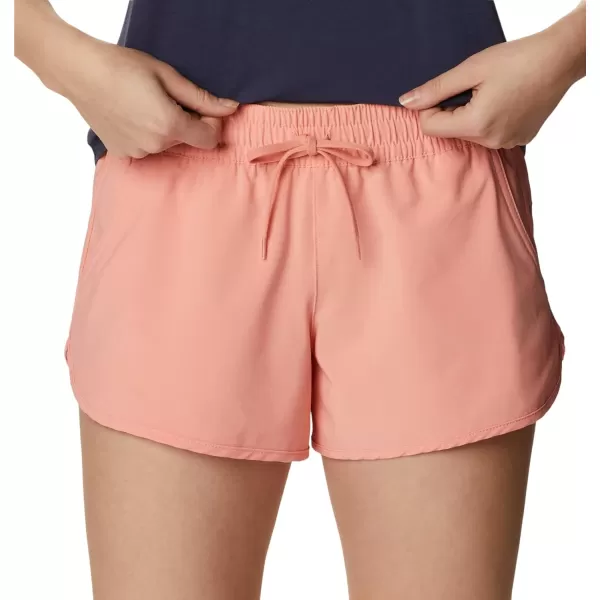 Columbia Womens Bogata Bay Stretch ShortCoral Reef