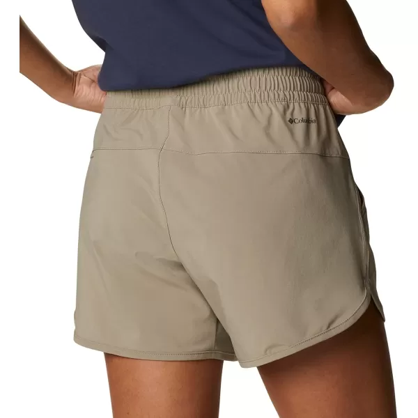 Columbia Womens Bogata Bay Stretch ShortTusk