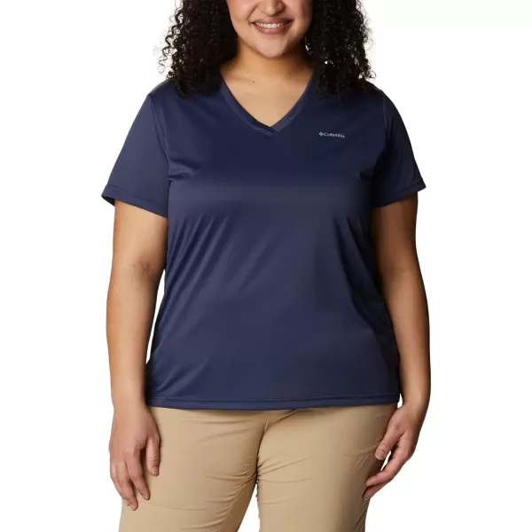 Columbia Womens Hike Short Sleeve V NeckNocturnal