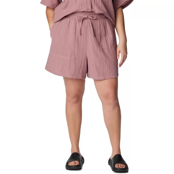 Columbia Womens Holly Hideaway Breezy ShortFig