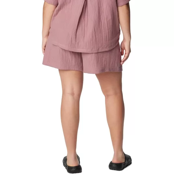 Columbia Womens Holly Hideaway Breezy ShortFig