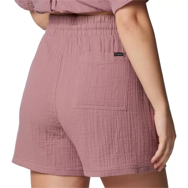 Columbia Womens Holly Hideaway Breezy ShortFig