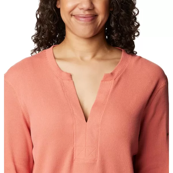 Columbia Womens Holly Hideaway Waffle Long SleeveFaded Peach