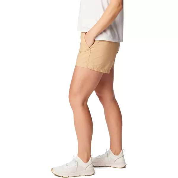 Columbia Womens Holly Hideaway Washed Out ShortCanoe