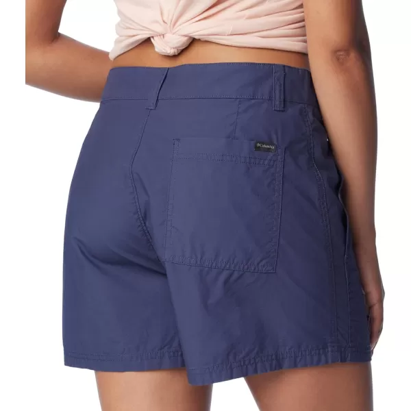 Columbia Womens Holly Hideaway Washed Out ShortNocturnal