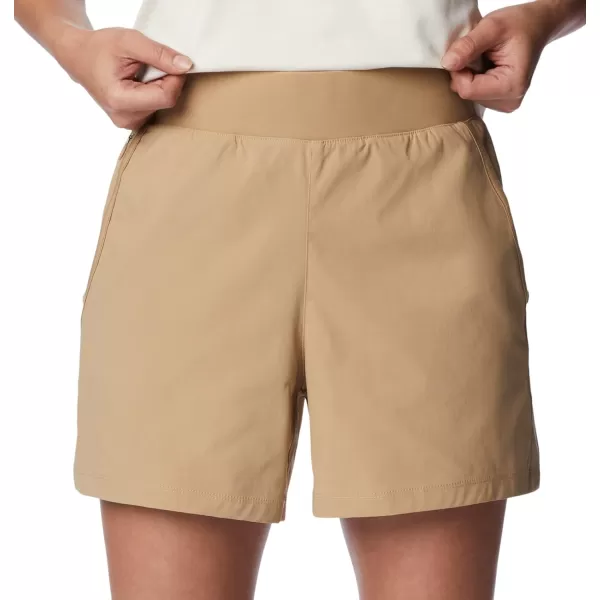 Columbia Womens Leslie Falls ShortBeach