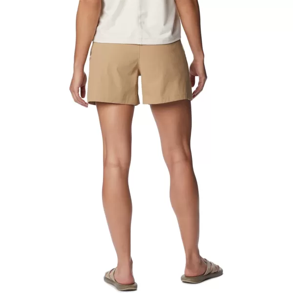 Columbia Womens Leslie Falls ShortBeach