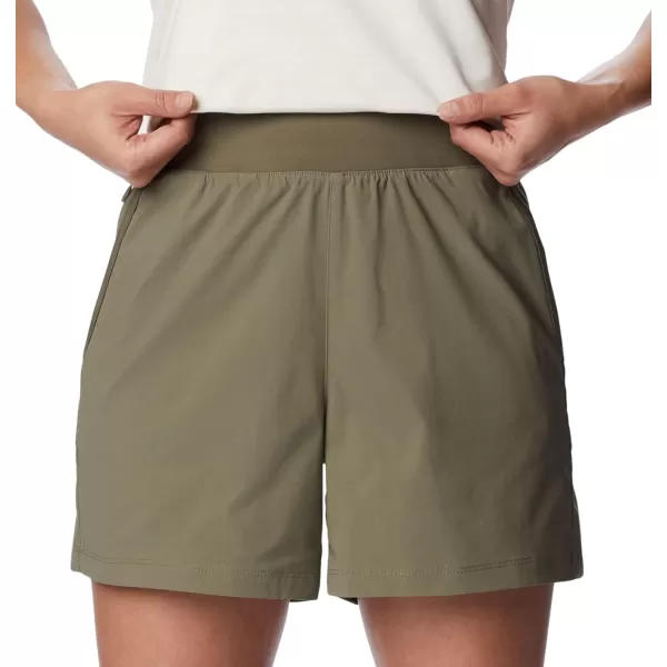 Columbia Womens Leslie Falls ShortStone Green