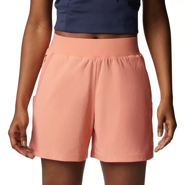 Columbia Womens Leslie Falls ShortSummer Peach