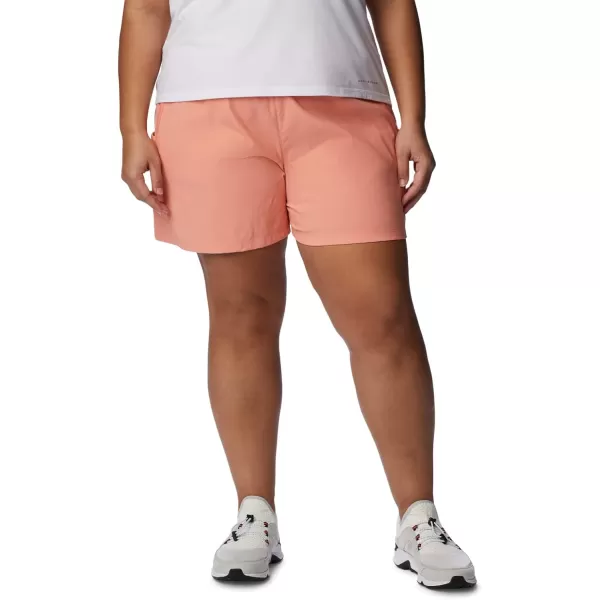 Columbia Womens Leslie Falls ShortSummer Peach