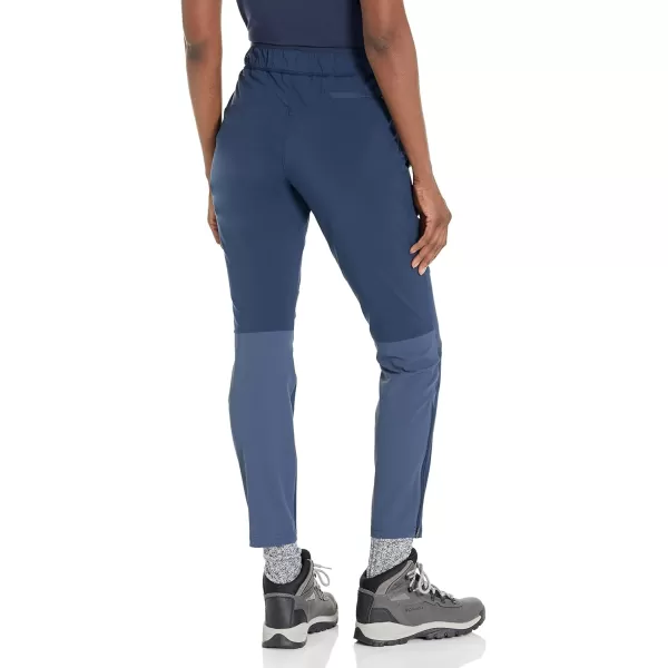 Columbia Womens Misses Endless Trail Training JoggerCollegiate Navy