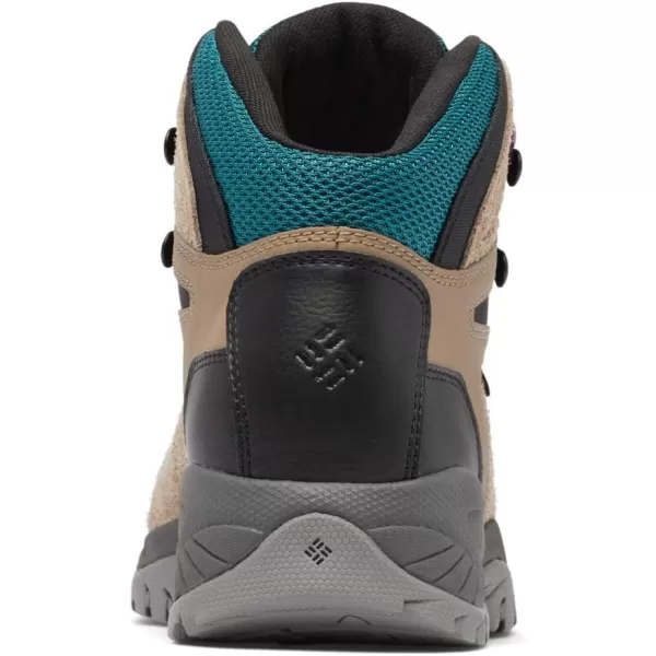 Columbia Womens Newton Ridge Bc Hiking ShoeWet SandCedar