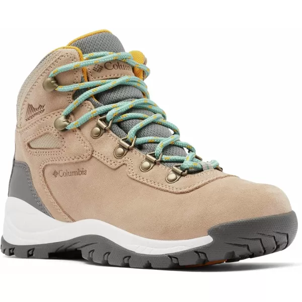 Columbia Womens Newton Ridge Plus Waterproof Amped Hiking BootOxford Tan  Dusty Green