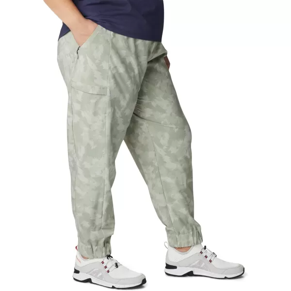 Columbia Womens Pleasant Creek JoggerNocturnal Typhoon Blooms