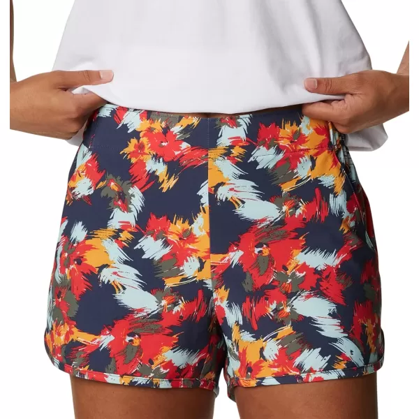 Columbia Womens Pleasant Creek Stretch ShortNocturnal Typhoon Blooms Multi