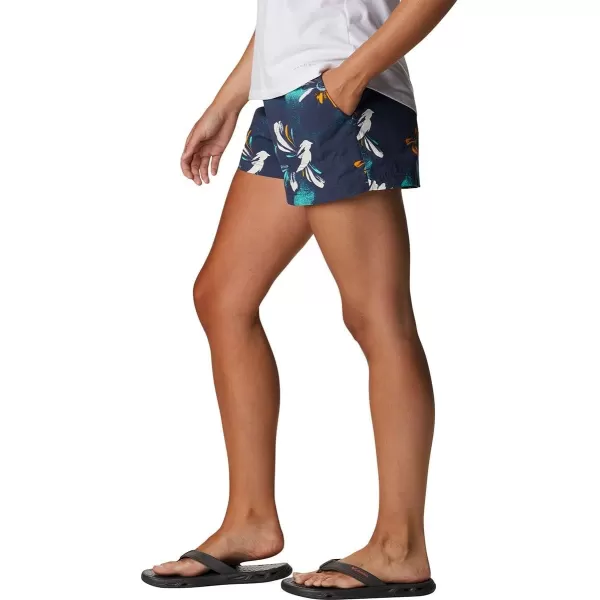 Columbia Womens Sandy River Ii Printed ShortNocturnal Daisy Party Multi