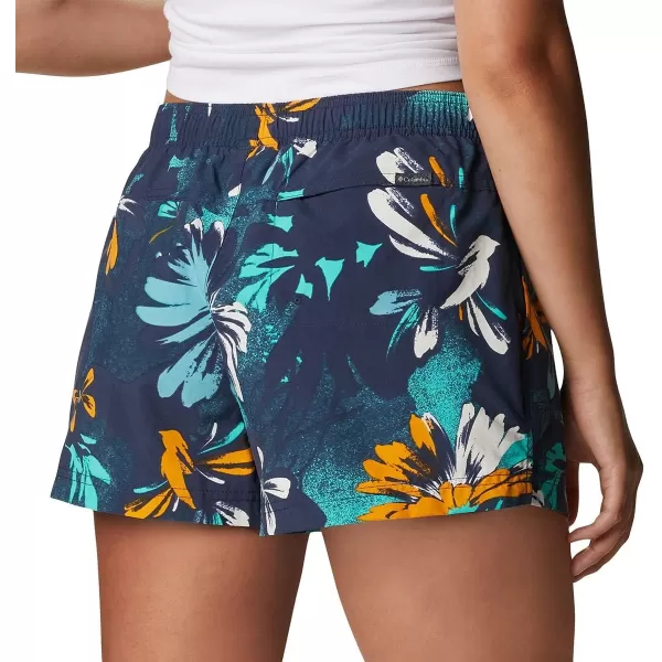 Columbia Womens Sandy River Ii Printed ShortNocturnal Daisy Party Multi