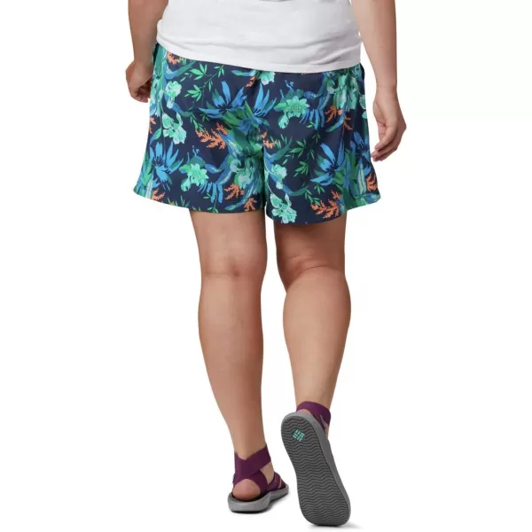 Columbia Womens Sandy River Ii Printed ShortNocturnal Magnolia Print