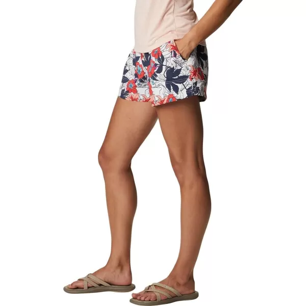 Columbia Womens Sandy River Ii Printed ShortWhite Lakeshore Floral Multi