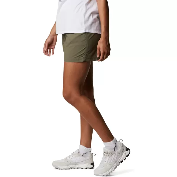 Columbia Womens Sandy River ShortStone Green