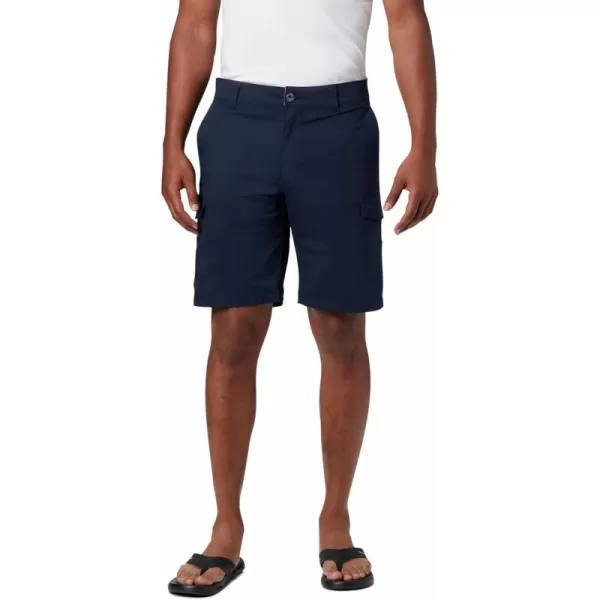 Columbia Mens Brentyn Trail Cargo ShortCollegiate Navy