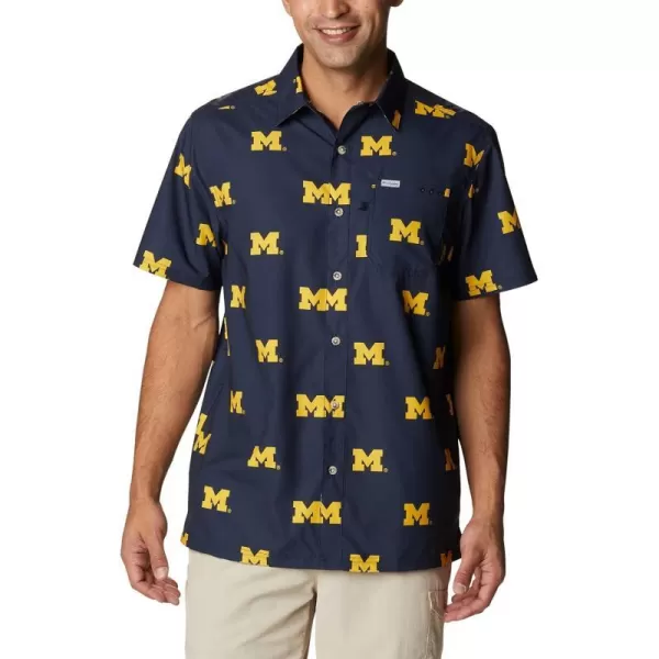 Columbia Mens Collegiate Super Slack Tide ShirtMichigan Wolverines Um  Collegiate Navy Logo Print