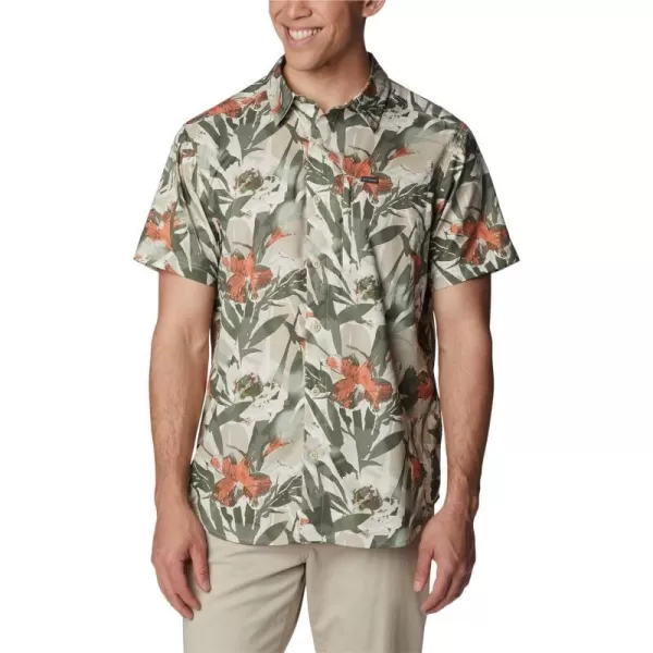 Columbia Mens Silver Ridge Utility Lite Novelty Short SleeveAncient Fossil Floriculture