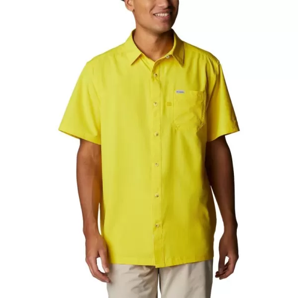 Columbia Mens Slack Tide Camp ShirtLaser Lemon