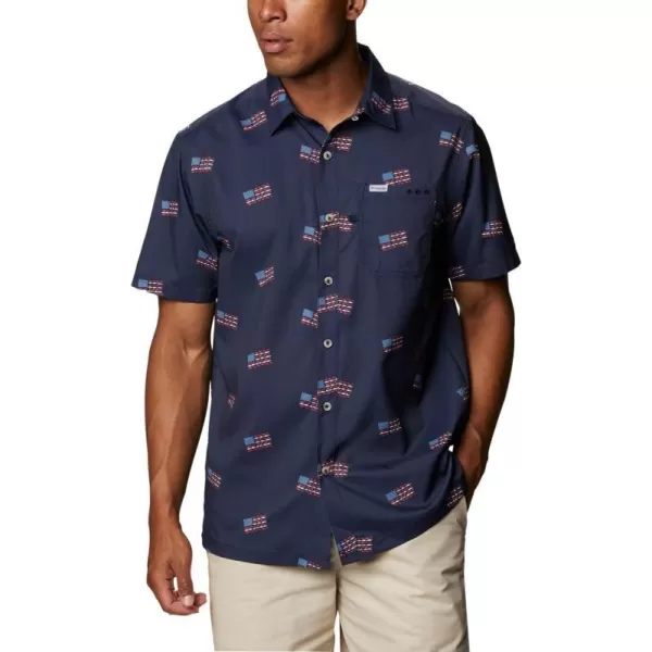 Columbia Mens Super Slack Tide ShirtCollegiate Navy Fish Flag Print