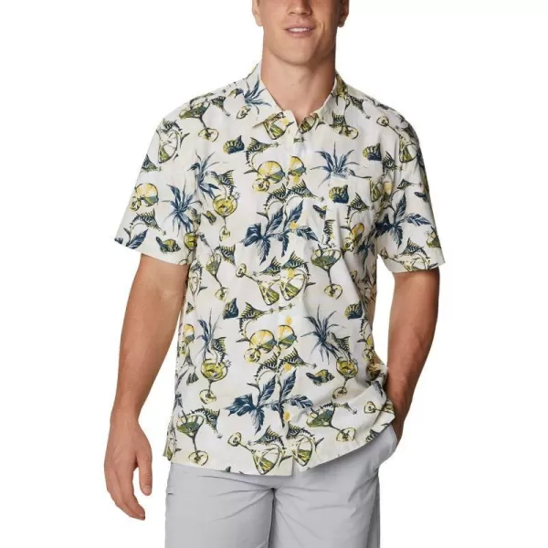 Columbia Mens Trollers Best Short Sleeve ShirtSun Glow Martini Marlin Print