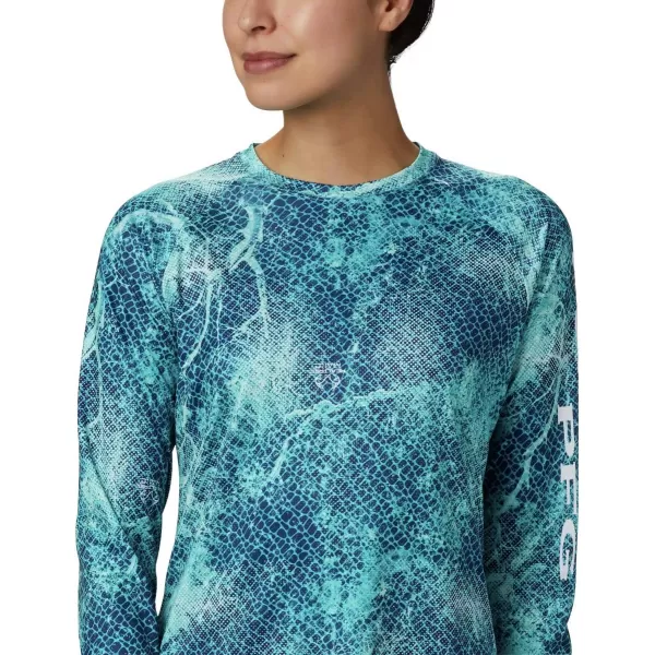 Columbia Womens Super Tidal Tee Long SleeveClear Water Mako Print