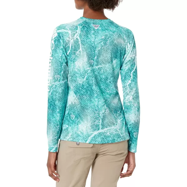 Columbia Womens Super Tidal Tee Long SleeveDolphin Realtree Mako