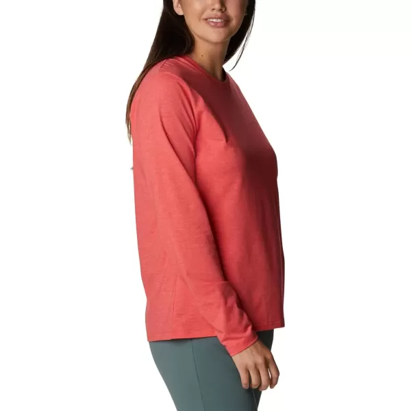 imageColumbia Womens Sun Trek Ls TeeRed Hibiscus Heather