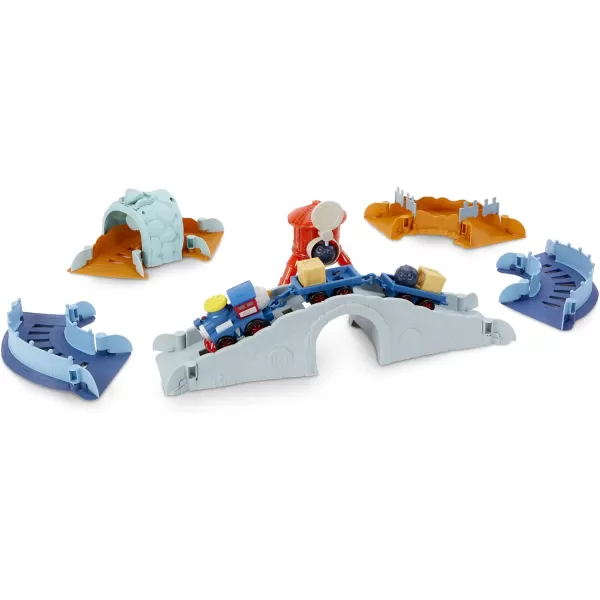 Little Tikes Slammin Racers Runaway Railroad Set amp Train with SoundsLittle Tikes Slammin Racers Runaway Railroad Set amp Train with Sounds