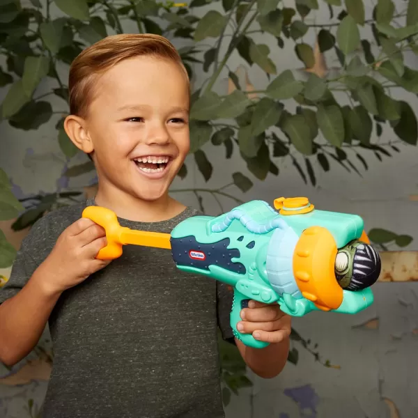 Little Tikes Mighty Blasters Spray Blaster Toy Blaster Sprays Water with 3 Soft Power Pods for Kids Ages 3 Years and UpLittle Tikes Mighty Blasters Spray Blaster Toy Blaster Sprays Water with 3 Soft Power Pods for Kids Ages 3 Years and Up