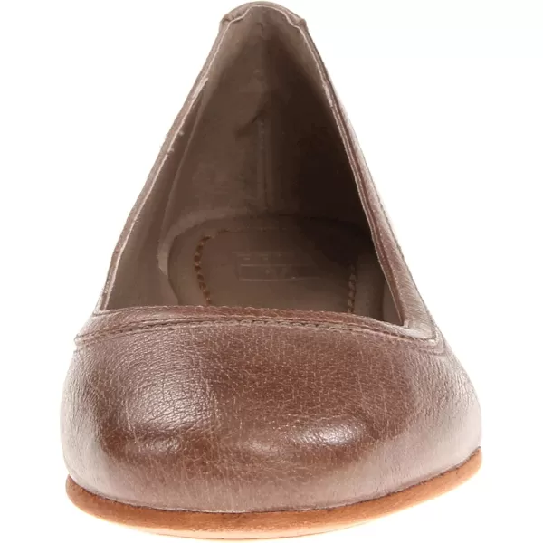 Frye Carson Ballet Flats for Women Featuring Premium Tumbled Leather with Leather Lining and Leather Outsole – 3/8" Heel