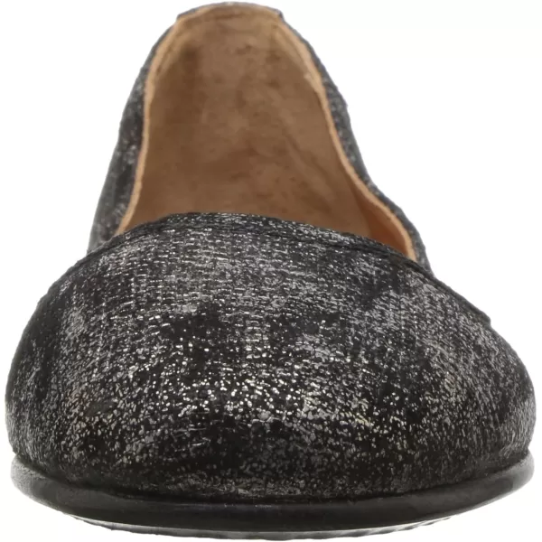 Frye Carson Ballet Flats for Women Featuring Premium Tumbled Leather with Leather Lining and Leather Outsole – 3/8" Heel