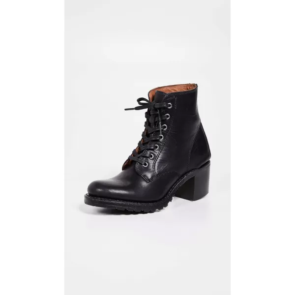 Frye Women's Sabrina 6G Lace Up Boots